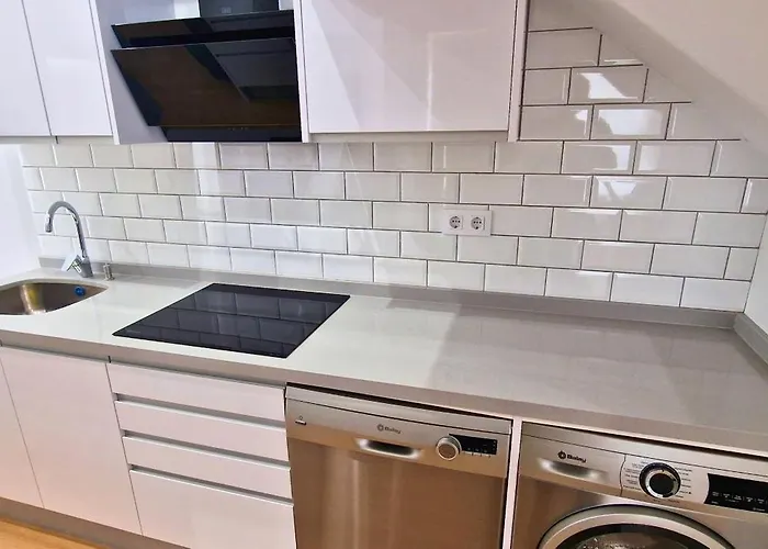 Comodidad Cerca De La Playa.. A Un Paso De Todo! *